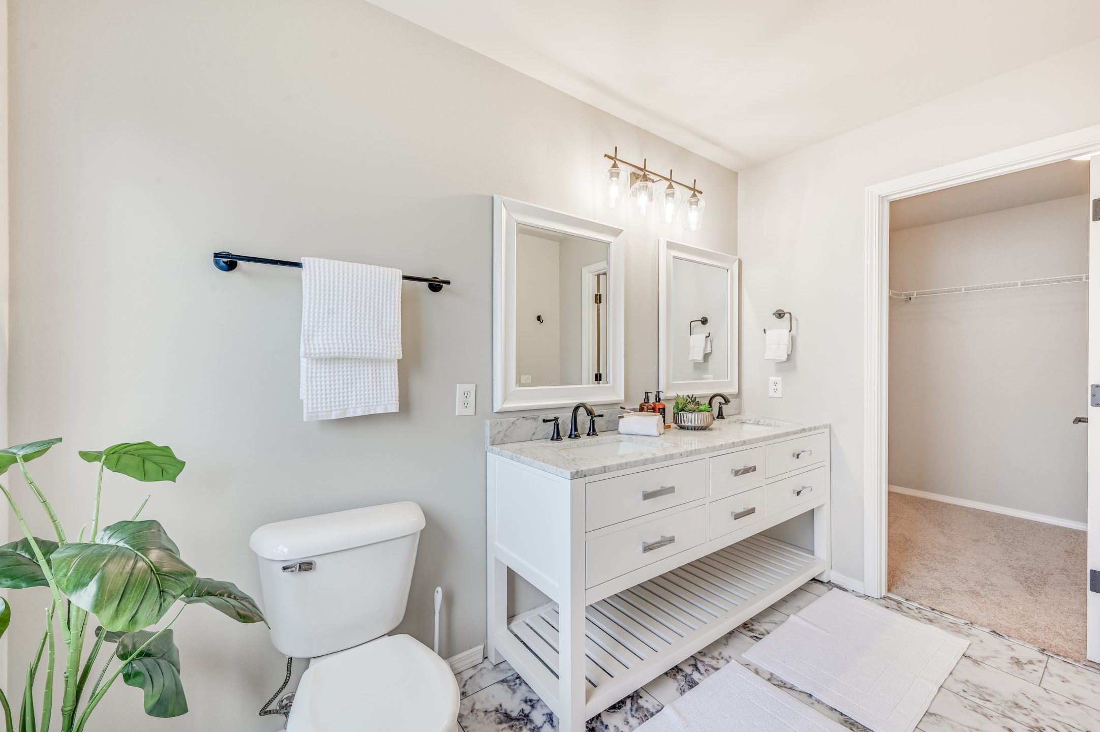 Pre-Listing Bathroom Refreshes