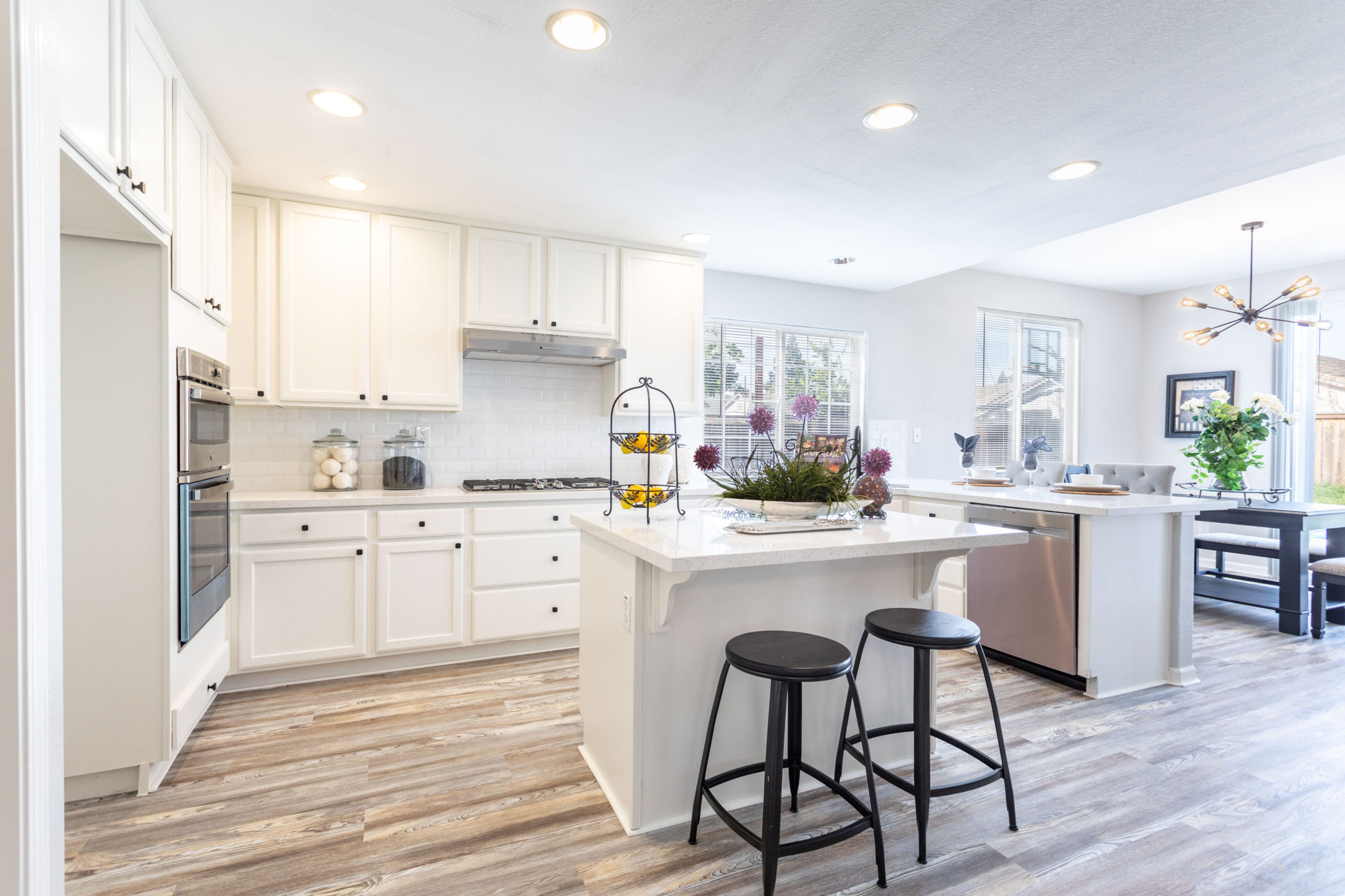 Kitchen Makeover on a Budget: The Cost & ROI of a Kitchen Refresh