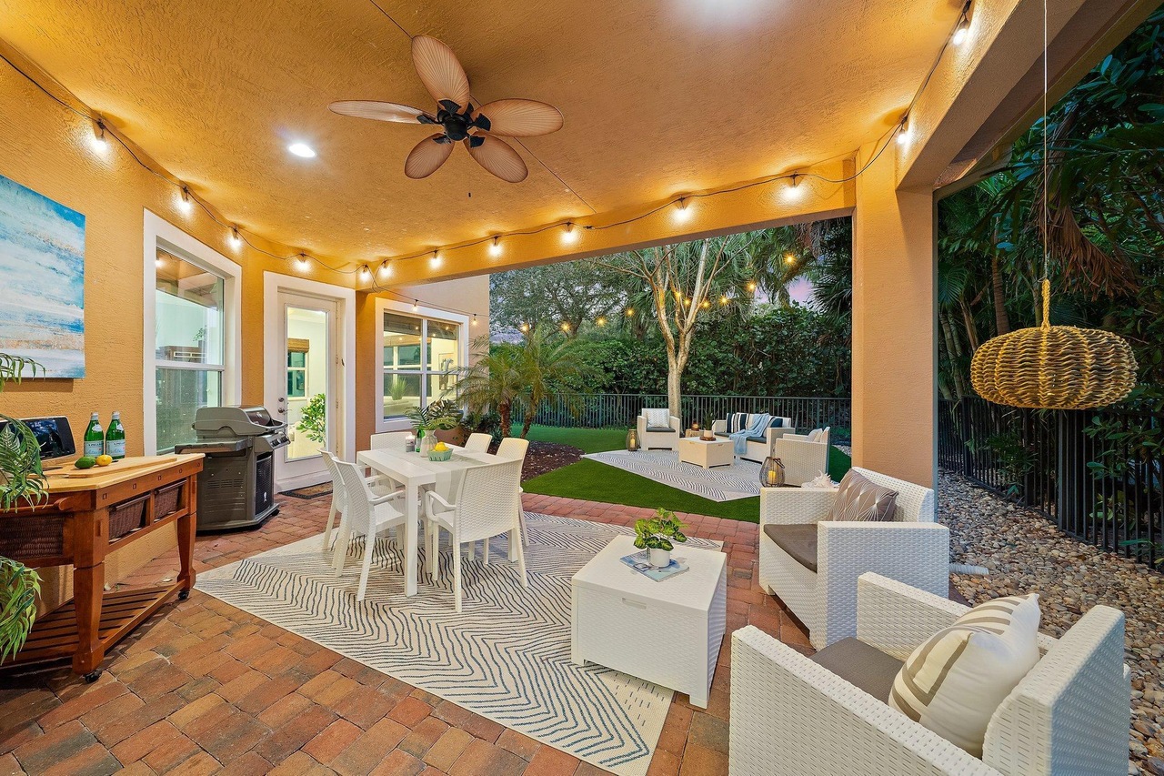 Deck vs. Patio: Which is the Better Choice for Your Outdoor Living Space?